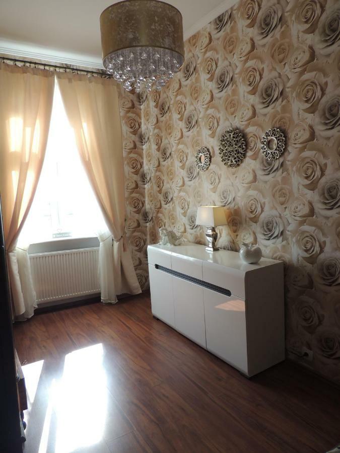דירות שצ'צ'ין Apartament Michelle מראה חיצוני תמונה