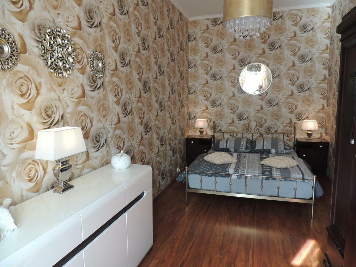דירות שצ'צ'ין Apartament Michelle מראה חיצוני תמונה
